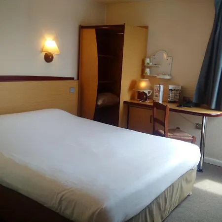 Campanile Hotel Livry-Gargan