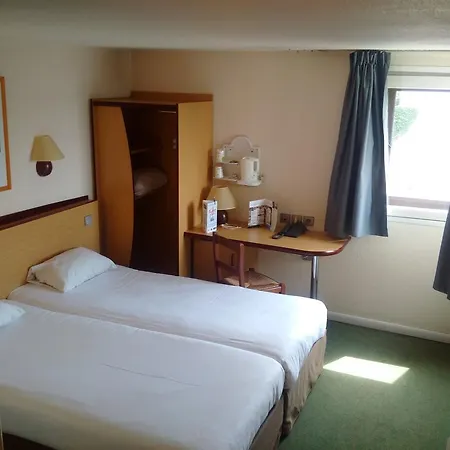 Hotel Campanile Livry-Gargan