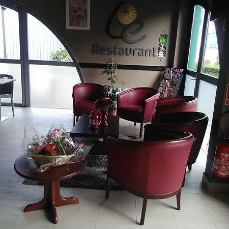 Hotel Campanile Livry-Gargan
