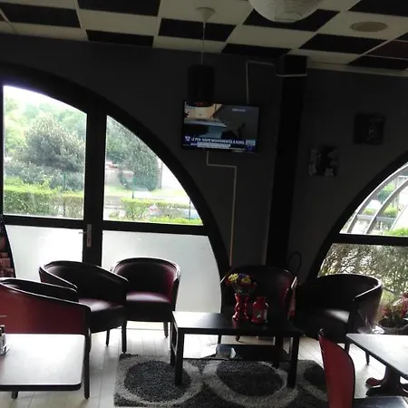 Hotel Campanile 2*
