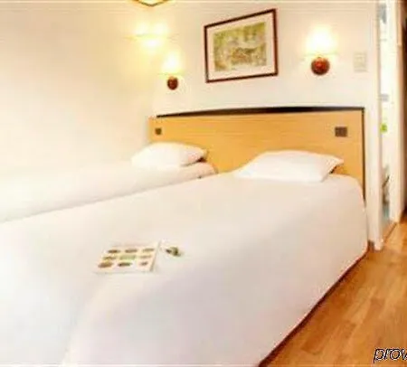 Campanile Hotel Livry-Gargan